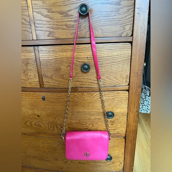 Tory Burch Pink Saffiano Robinson Chain Mini Crossbody Bag - Picture 11 of 13